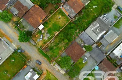 Terreno à venda na Rua dos Mecânicos, 12, Paranaguamirim, Joinville