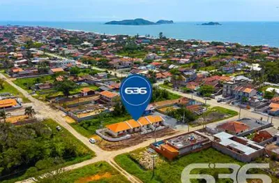 Casa com 3 quartos à venda na Nereu Ramos, 571, Salinas, Balneário Barra do Sul