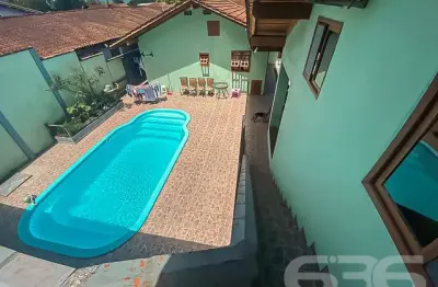 Casa com 4 quartos à venda na Rua Quinze de Novembro, 138, Vila Nova, Joinville