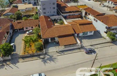 Casa com 4 quartos à venda na Rua Miosotes, 249, Fátima, Joinville