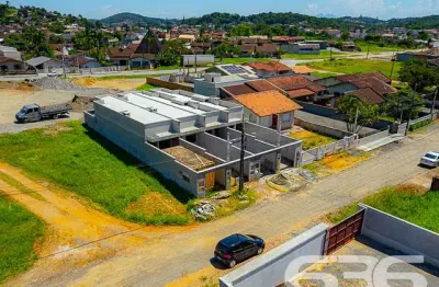 Casa com 2 quartos à venda na Avenida Paulo Schroeder, 41, Petrópolis, Joinville