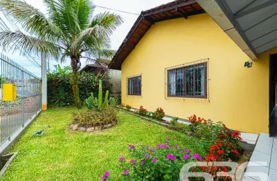 Casa com 3 quartos à venda na Rua dos Mecânicos, 44, Paranaguamirim, Joinville