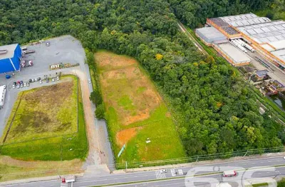 Terreno à venda na Avenida Santos Dumont, 4540, Zona Industrial, Joinville