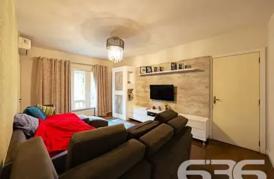 Casa com 3 quartos à venda na Rua Minas Gerais, 115, Nova Brasília, Joinville