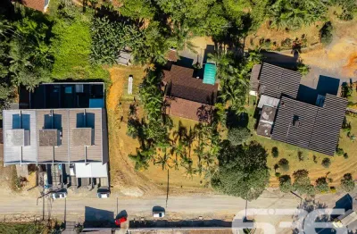 Terreno à venda na Rua Joinville, 13432, Pirabeiraba, Joinville