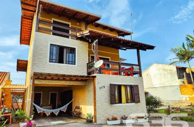 Casa com 3 quartos à venda na Nereu Ramos, 775, Salinas, Balneário Barra do Sul