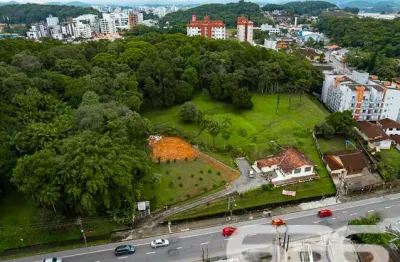 Terreno à venda na Rua Tenente Antônio João, 1923, Bom Retiro, Joinville