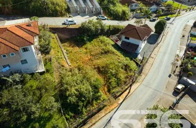 Terreno à venda na Rua Tenente Antônio João, 330, Bom Retiro, Joinville