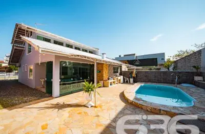 Casa com 4 quartos à venda na Perequê, 70, Pinheiros, Balneário Barra do Sul