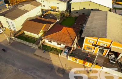 Casa com 3 quartos à venda na Rua Professor Eunaldo Verdi, 712, Jardim Sofia, Joinville