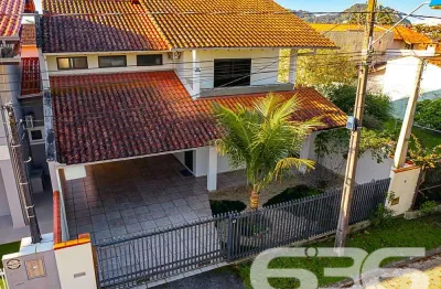 Casa com 4 quartos à venda na Rua Manaus, 276, Balneário Enseada, São Francisco do Sul
