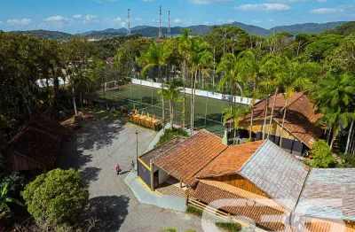 Chácara / sítio com 5 quartos à venda na Rua Waldemiro José Borges, 245, Profipo, Joinville