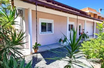 Casa com 5 quartos à venda na Rua Caracas, 266, Ubatuba, São Francisco do Sul