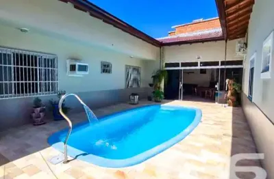 Casa com 5 quartos à venda na Rua Caracas, 266, Ubatuba, São Francisco do Sul