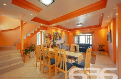 Casa com 4 quartos à venda na Rua Santa Catarina, 95, Santa Catarina, Joinville