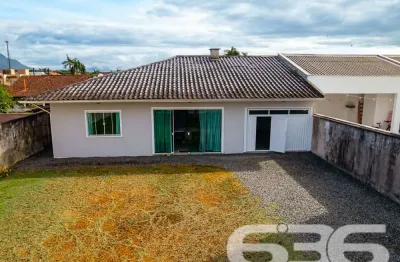 Casa com 1 quarto à venda na Rua Quinze de Novembro, 104, Vila Nova, Joinville