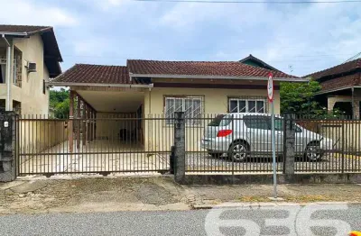 Casa com 3 quartos à venda na Rua Almirante Jaceguay, 350, Costa e Silva, Joinville