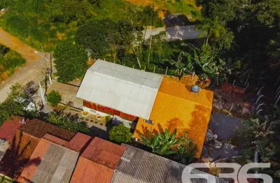 Casa com 3 quartos à venda na Rua Albano Schmidt, 415, Boa Vista, Joinville