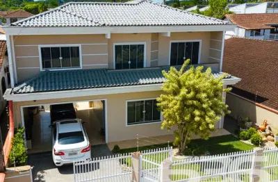 Casa com 6 quartos à venda na Albano Schimdt, 115, Boa Vista, Joinville