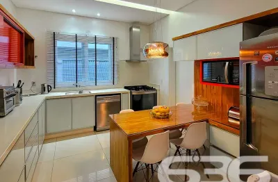 Casa em condomínio fechado com 3 quartos à venda na Rua Santa Catarina, 192, Floresta, Joinville
