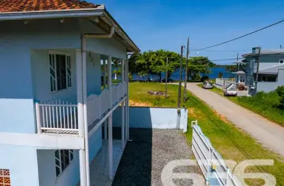 Casa com 3 quartos à venda na Perequê, 50, Pinheiros, Balneário Barra do Sul