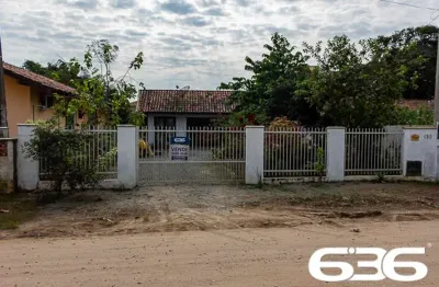 Casa com 3 quartos à venda na Amândio Cabral, 190, Centro, Balneário Barra do Sul