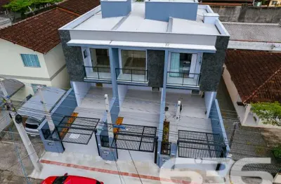 Casa com 2 quartos à venda na Rua Almirante Jaceguay, 197, Costa e Silva, Joinville