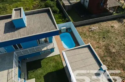 Casa com 3 quartos à venda na Rua Curitiba, 42, Praia do Ervino, São Francisco do Sul