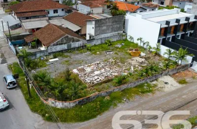 Terreno à venda na Rua Miosotes, 1385, Fátima, Joinville