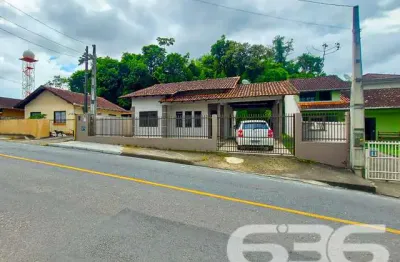 Casa com 3 quartos à venda na Rua Boehmerwald, 922, Boehmerwald, Joinville