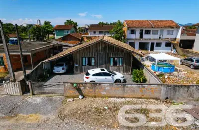 Casa com 2 quartos à venda na Rua Tuiuti, 632, Aventureiro, Joinville