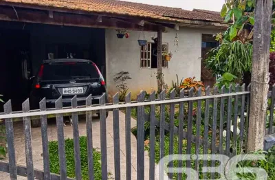 Casa com 3 quartos à venda na Rua dos Mecânicos, 578, Paranaguamirim, Joinville