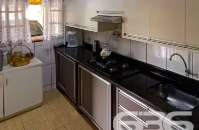 Casa com 3 quartos à venda na Rua dos Mecânicos, 578, Paranaguamirim, Joinville