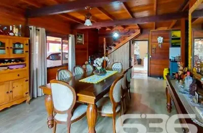 Casa com 2 quartos à venda na Rua Domingos Agostinho, 76, Areias Pequenas, Araquari