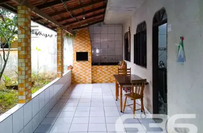 Casa com 3 quartos à venda na Rua Selma Doering Bruhns, 247, Jardim Iririú, Joinville