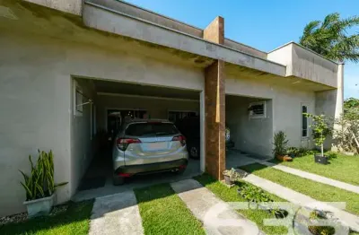 Casa com 6 quartos à venda na Nereu Ramos, 196, Salinas, Balneário Barra do Sul
