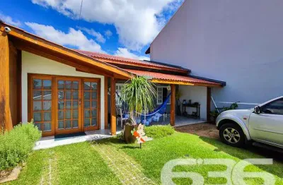Casa com 3 quartos à venda na Amândio Cabral, 66, Centro, Balneário Barra do Sul