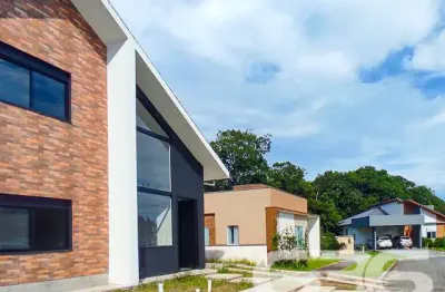 Casa com 3 quartos à venda na Rua Guilherme Luiz Winter, 183, Iperoba, São Francisco do Sul