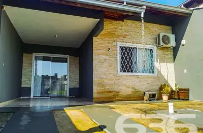Casa com 2 quartos à venda na Rua Fátima, 7, Jarivatuba, Joinville