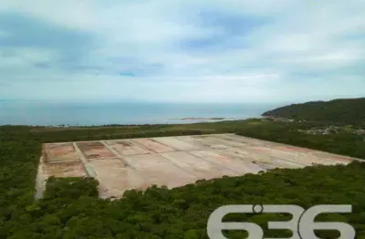 Terreno à venda na Avenida Estados Unidos, Ubatuba, São Francisco do Sul