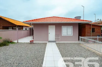 Casa com 3 quartos à venda na Amândio Cabral, 143, Centro, Balneário Barra do Sul