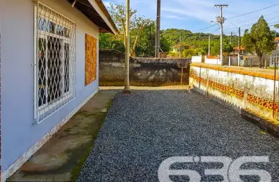 Casa com 3 quartos à venda na Rua dos Mecânicos, 353, Paranaguamirim, Joinville