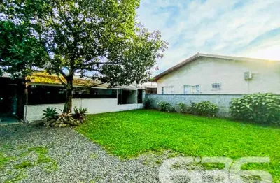 Casa com 3 quartos à venda na Amândio Cabral, 333, Centro, Balneário Barra do Sul