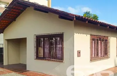 Casa com 4 quartos à venda na Valença, 294, Guanabara, Joinville