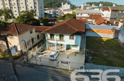 Casa com 10 quartos à venda na Rua Visconde de Taunay, 123, Centro, Joinville