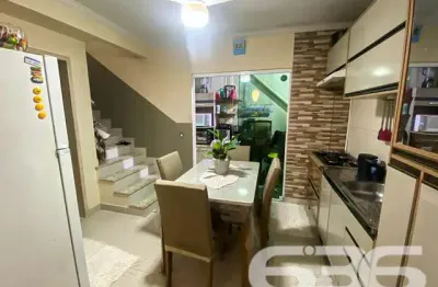 Casa com 3 quartos à venda na Rua Tuiuti, 263, Aventureiro, Joinville