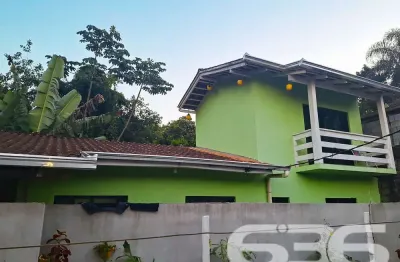 Casa com 3 quartos à venda na Rua Monsenhor Gercino, 113, João Costa, Joinville