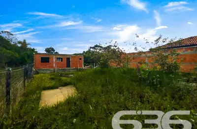 Terreno à venda na Rua Romênia, Praia do Ervino, São Francisco do Sul