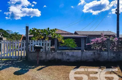 Casa com 2 quartos à venda na Rua Romênia, 276, Praia do Ervino, São Francisco do Sul