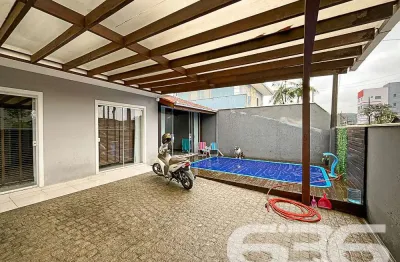 Casa com 3 quartos à venda na Rua Miosotes, 476, Fátima, Joinville